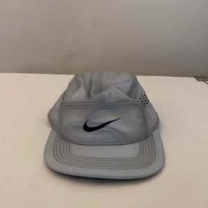Nike 3M running hat